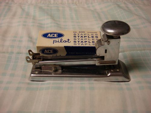 Ace Pilot 402 Stapler, with staples