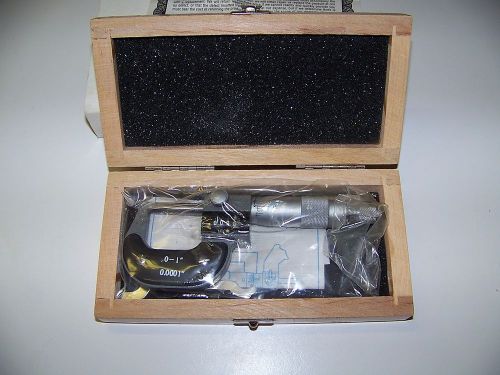 CEN-TECH TOOLS 0-1&#034; DIGITAL MICROMETER 895 NEW