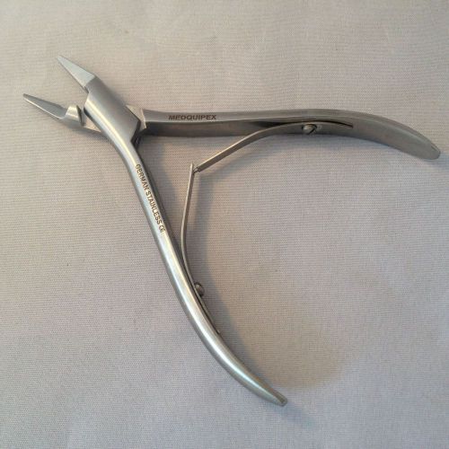 Podiatry Nail Splitting Forcep, 5&#034;, stainless steel