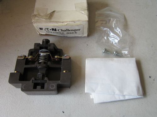 Eaton A074-177676-5 Challenger KKD-8 Convertible Duplex Contact Block NOS