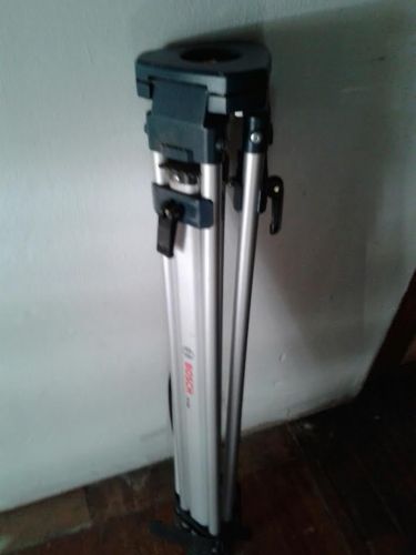 Bosch BT160 Aluminum Quick Clamp Tripod never used , no box