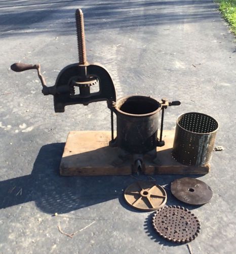 Antique Cast Iron ENTERPRISE MFG CO. Wine Press /Sausage