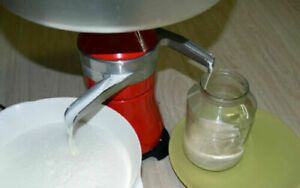 MILK CREAM ELECTRIC SEPARATOR 100L/H #15 METAL+ PLASTIC 220V EU PLUG