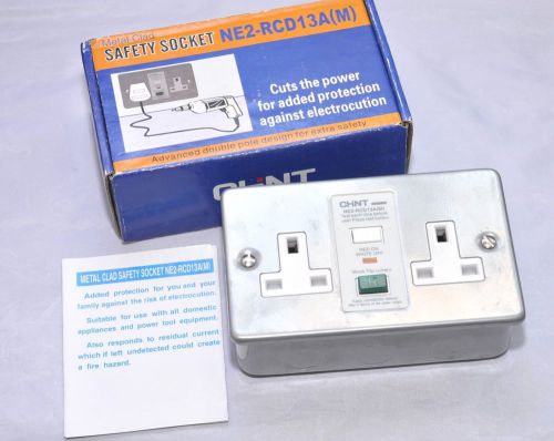 NIB CHINT NE2-RCD13A Metalclad Twin Sockets