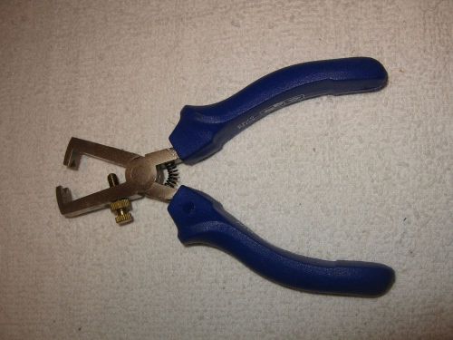 CHR.VAN 6-1/2&#034; WIRE STRIPPER PLIERS - ADJUSTABLE WIRE STRIPPERS - DIN 5743