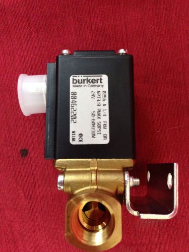 New Burkert 056125 Solenoid Valve 0256 A 1/4-FKM BR  NPT 3/8 24V