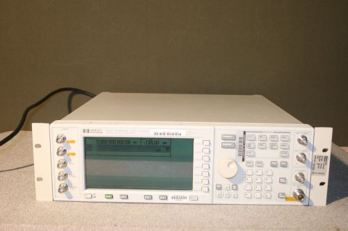 Agilent ESG-D3000A (E4432A) Digital Signal Generator 250khz- 3Ghz.+Opt 1E5, UN3