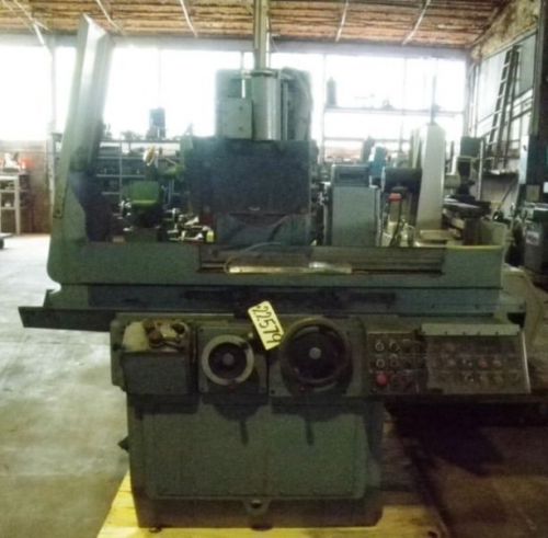 8&#034; x 24&#034; Brown &amp; Sharpe Surface Grinder No. 824 Dial A Size, 2-Axiz Hyd. (22579)