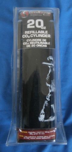 STRYKER 20 OZ REFILLABLE CO2 CYLINDER NIB  Paintball