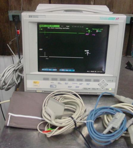 HP AGILENT PHILLIPS VIRIDIA V24CT color PATIENT MONITOR ECG SpO2 NIBP PRINTER