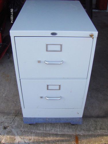 Locking File Cabinet (Metal -2 Drawer/Tan).