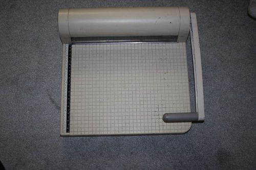 ACCUSAFE 15&#034; PAPER CUTTER