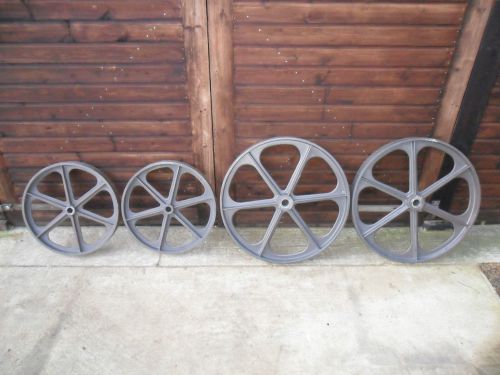 Set of 4 Cast Iron Metal Shepherd Hut Wheel - 2no. x 24&#034; dia and 2no. x 32&#034; dia