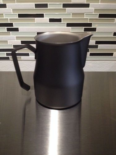 Motta Black Teflon Milk Frothing Pitcher 0.5cl