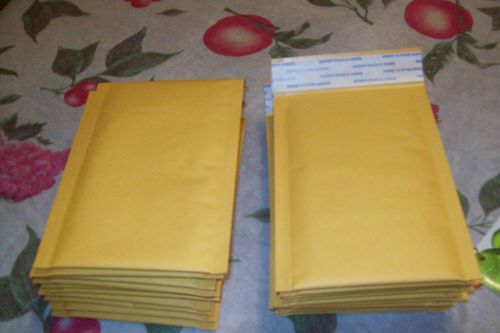 LOT OF 20 (TWENTY) 5&#034; X 7&#034; GOLD SELF-SEALING BUBBLE PADDED MAILING ENVELOPES