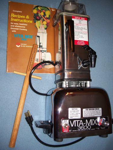 &#034;Vita Mix&#034; 3600 Heavy Duty Blender/Mixer With Recipe Book