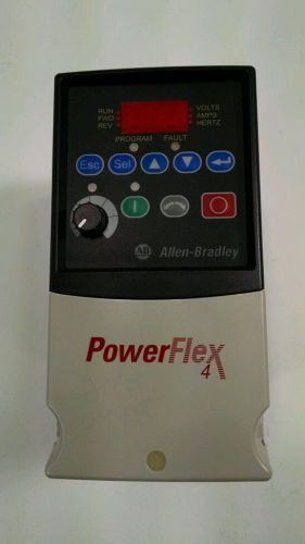ALLEN BRADLEY POWER FLEX 4 FREQUENCY DRIVE 22A-D4P0N104 2HP, 380-480VAC IP 0-240