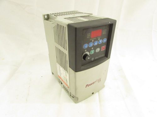 ALLEN BRADLEY 22B-V2P3N104 POWERFLEX AC DRIVE 0.5HP 0.4KW 1PH 100-120V *XLNT*