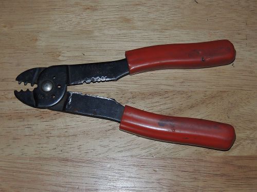 Vaco No. 1900 Terminal Crimper Wire Stripper