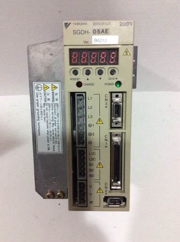 Yaskawa 200V SGDH-05AE AC Servo Drive *FREE SHIPPING*