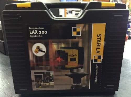 Stabila LAX200 Pro liner Cross Line Laser w/REC210 Receiver Model 03275 New