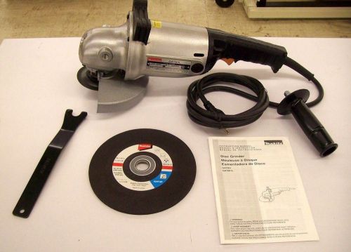 Makita GA7001L 7&#034; Angle Grinder