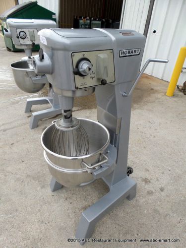 HOBART D300 30 QT. QUART DOUGH MIXER BAKERY BREAD DONUT DOUGHNUT KOLACHE MUFFIN