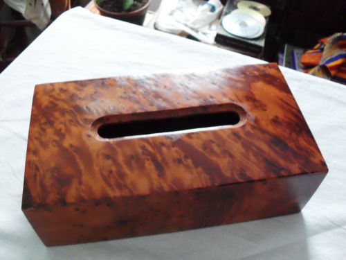 MOROCCAN THUYA WOOD BURL GRAIN TISSUE BOX RED/BROWN