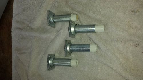 adjustable cabnet legs