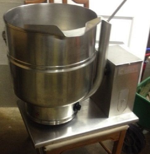 Groen 40qt steam jacketed tilt kettle for sale