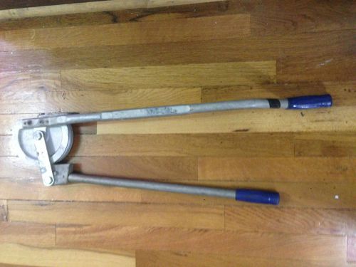 Great Metal Conduit Bender  3/4 OD,3 R....good condition ....jn