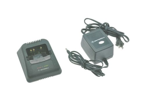 Motorola NTN1171A Radio Battery Charger &amp; Power Supply