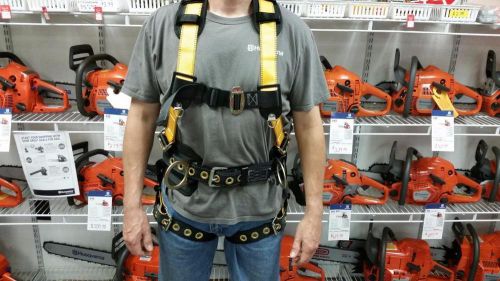 New falltech full body harness heavy duty size medium global shipping for sale