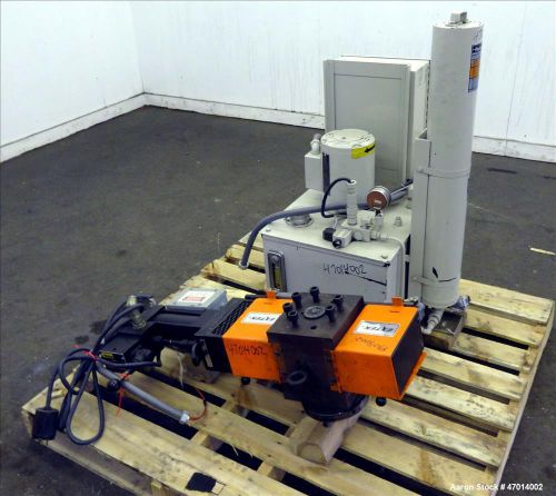 Used- Extek 2-1/2&#034; Hydraulic Screen Changer, Model HSC-25M. Dual breaker plates.