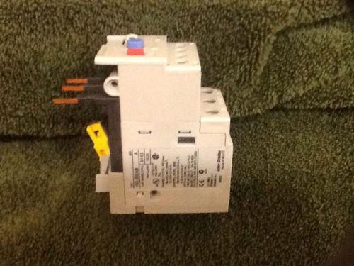 NIB Allen Bradley 193-EEAB Overload Relay