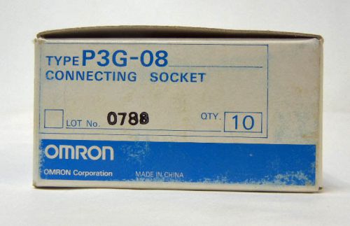 LOT OF FOUR OMRON P3G-08 RELAY CONNECTING SOCKET , 8 PIN, DIN RAIL MOUNT, BNIB!