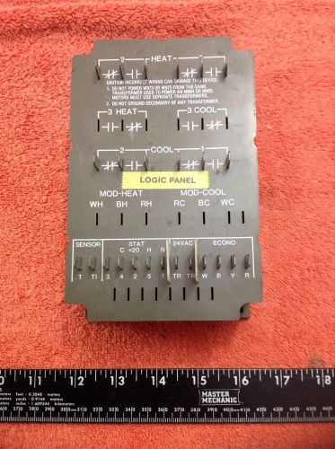 Honeywell W973A1017 Single Zone Logic Panel