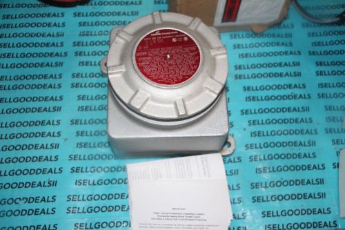 Cooper Crouse Hinds GUB01 Box Explosion Proof Hazardous Locations New