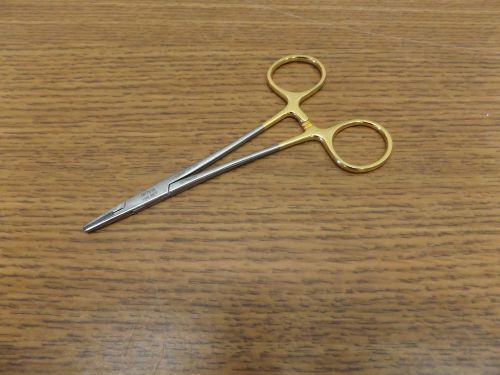 V. Mueller OP7513 Halsey Needle Holder