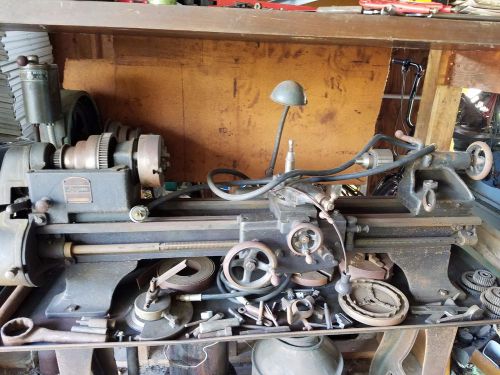 Vintage Logan 200 Lathe