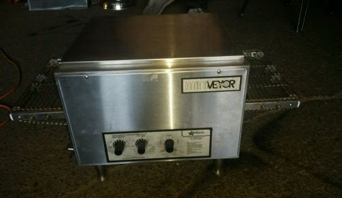 Holman - 214HXA - Miniveyor Conveyor Oven w/ 14 5/16&#034; Cooking Chamber