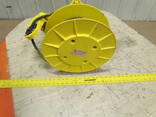 Aero-Motive Weatherproof Electric Cable Reel 40&#039; 16/4 Cord 7A 600V Max Aluminum