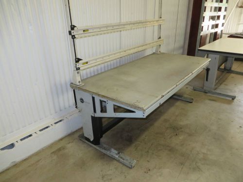 [1]  Adjustable Table - Used - AM13315