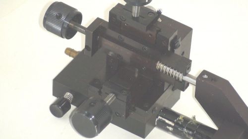 Manual 3-Axis Precision Positioner