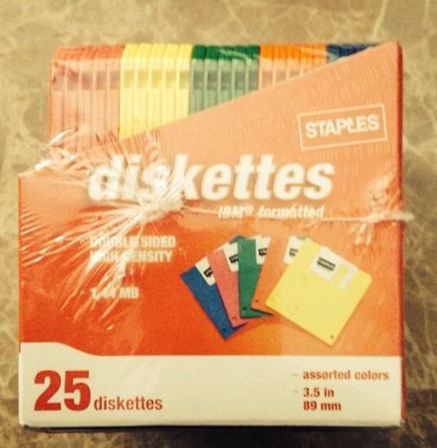 25 Diskettes IBM Formated