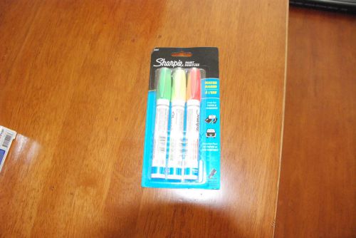 Sharpie Water-Based Medium Paint 3 Fluorescent Marker 36967 yellow red green