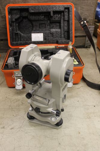 SOKKIA TM6 TRANSIT THEODOLITE NICE WITH CASE