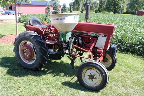 International Harvester 274 diesel cultivator tractor 30hp Fertilizer hopper PTO