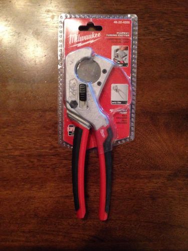 MILWAUKEE 48-22-4200 PEX Tube Cutter,Manual,Cut Cap 1-1/8 In