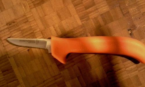 2.5-inch stiff tender (shoulder) or poultry knife.# ep151hg. sani-safe/dexter ru for sale